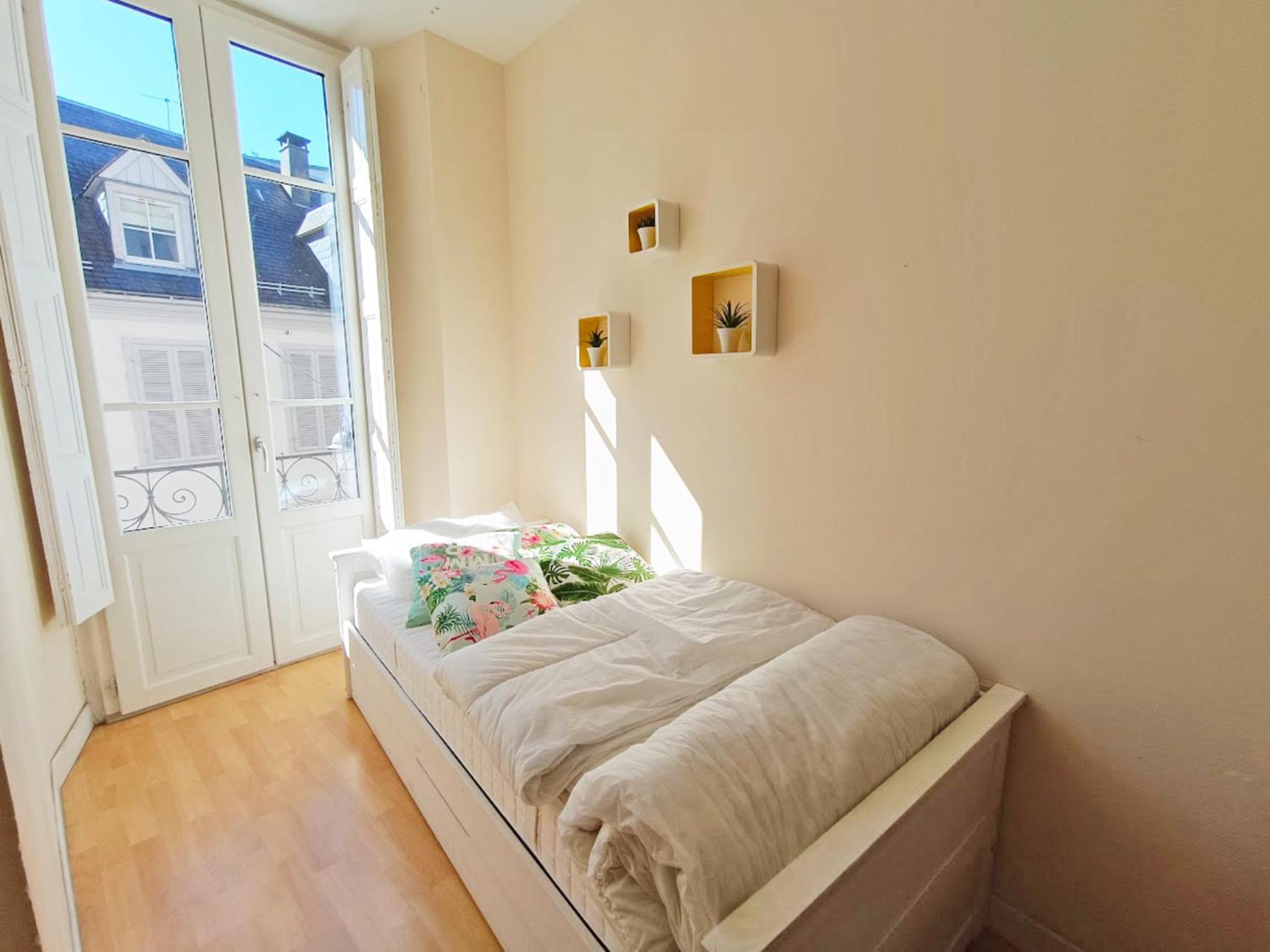 Luchon Holidays, Parking, Wifi, Balcon, Cave, T3 8 Personnes Bagnères-de-Luchon Extérieur photo