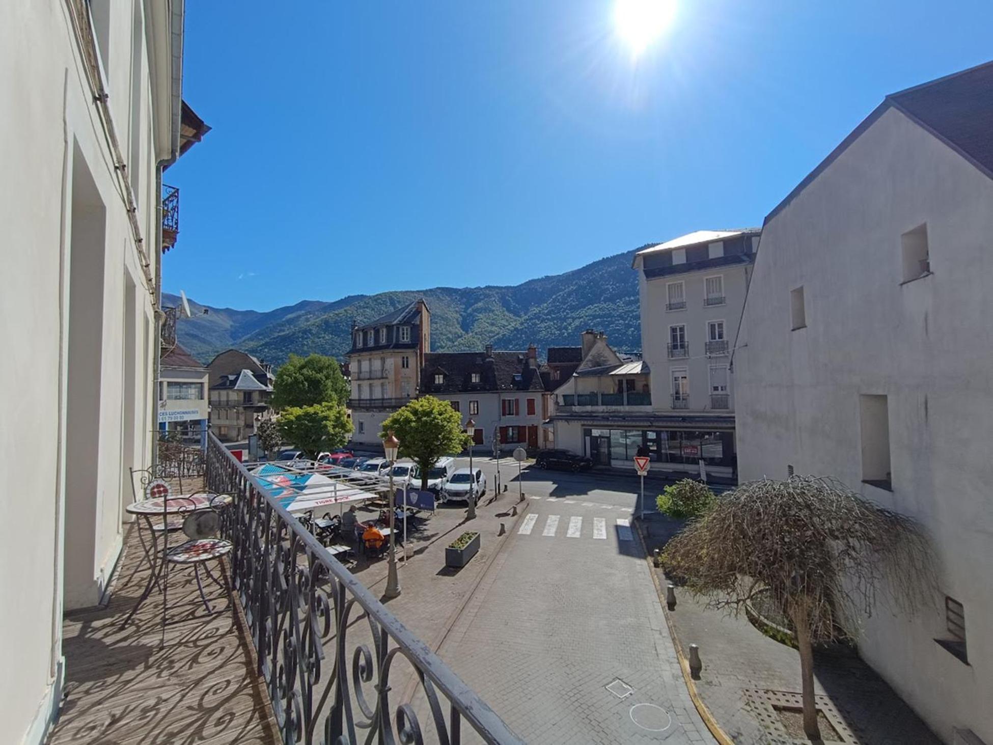 Luchon Holidays, Parking, Wifi, Balcon, Cave, T3 8 Personnes Bagnères-de-Luchon Extérieur photo