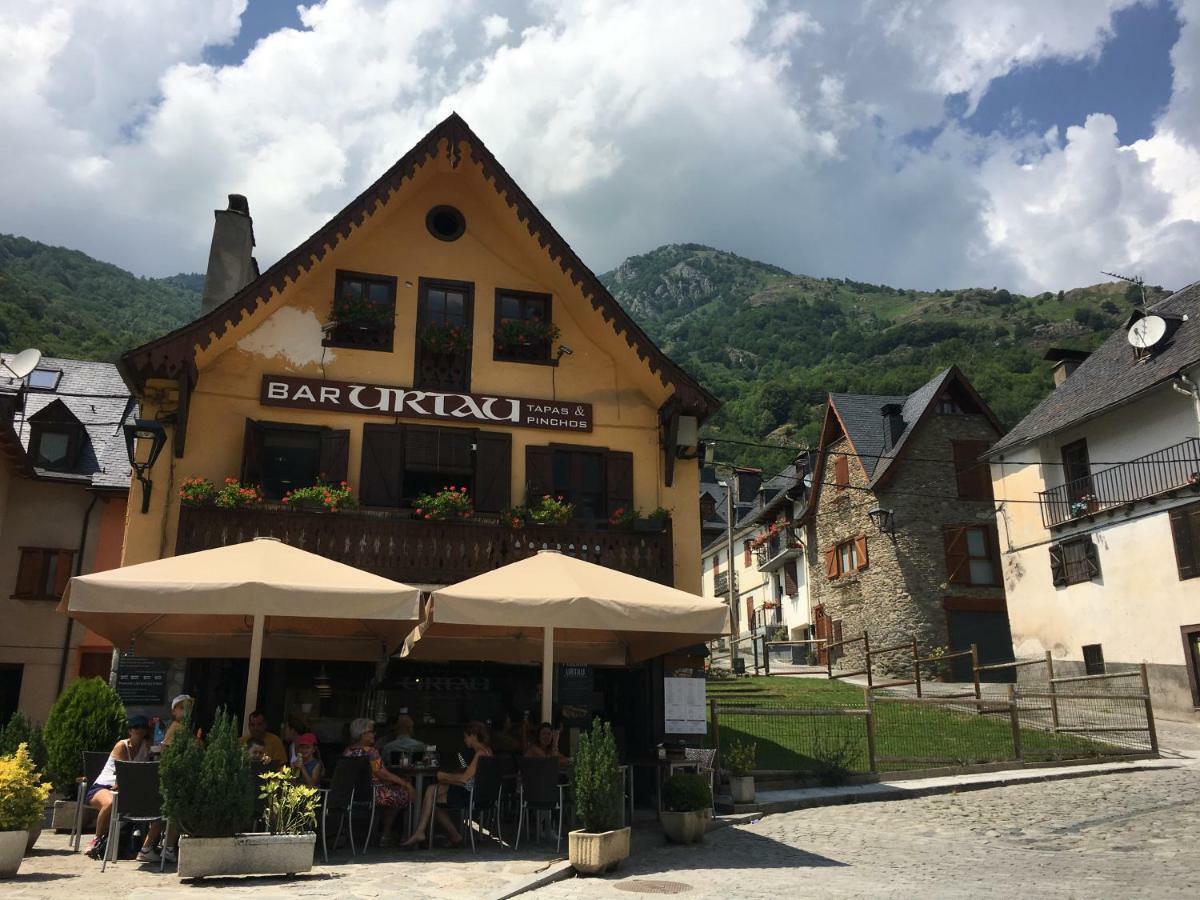 Luchon Holidays, Parking, Wifi, Balcon, Cave, T3 8 Personnes Bagnères-de-Luchon Extérieur photo